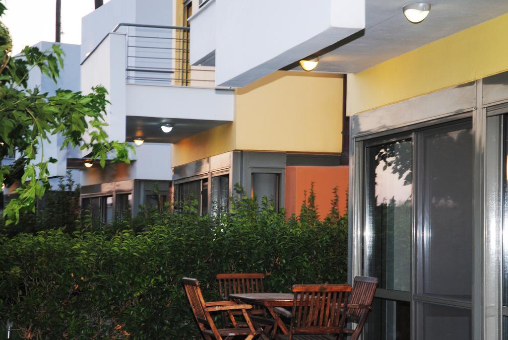 Erodios Hotel Caristo Exterior foto